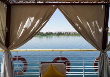 Luxor floating hotels Nile cruise
