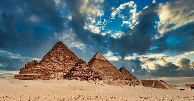 Pyramid Myths vs Historical Facts